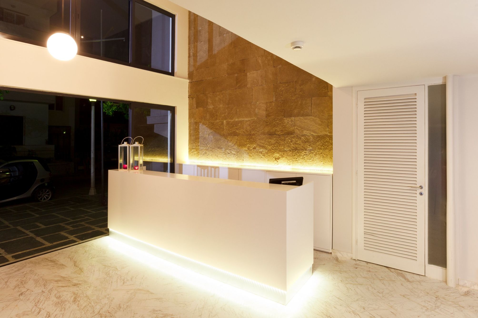 

Milano - Ialyssos - Butterfly Boutique Hotel