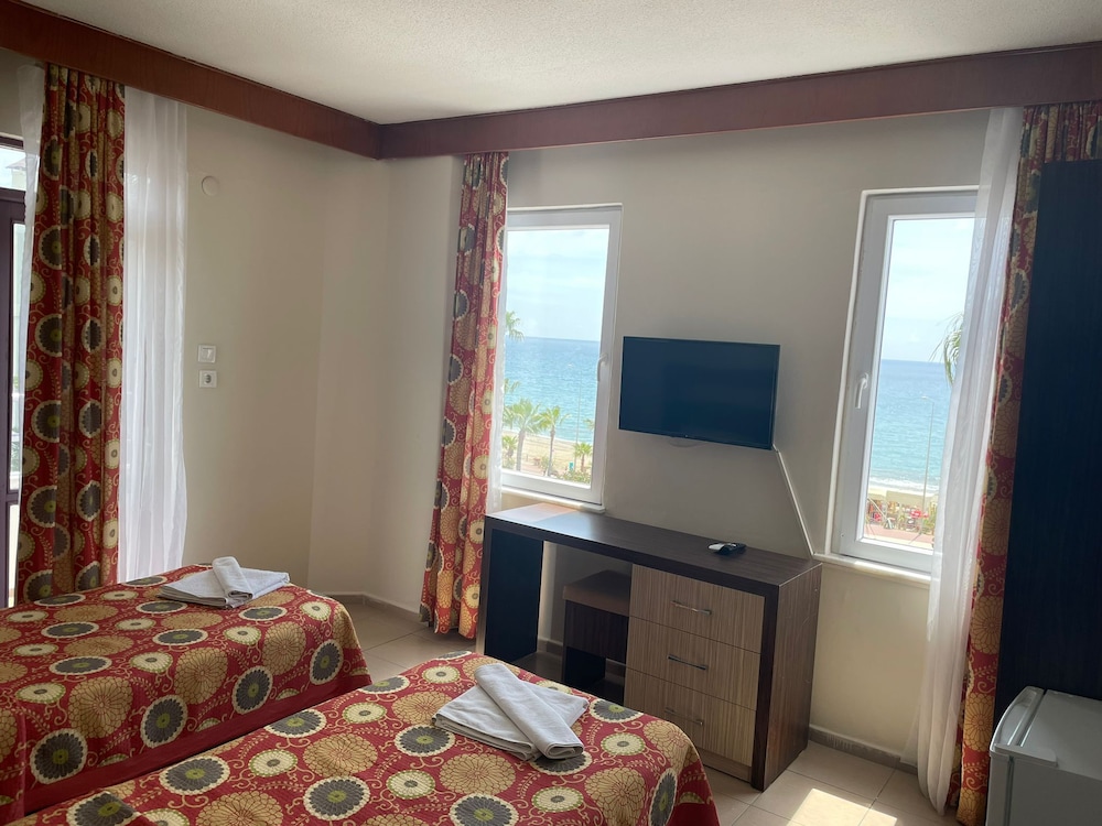 

Milano - Alanya - Rosella Hotels