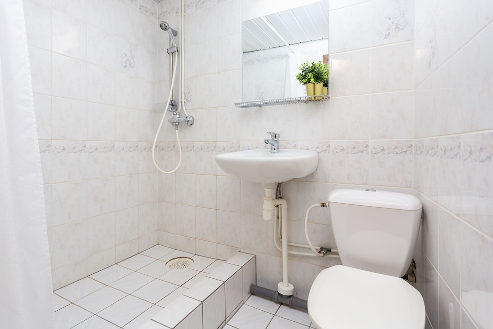 

Roma - Tallinn - Hotel Dzingel