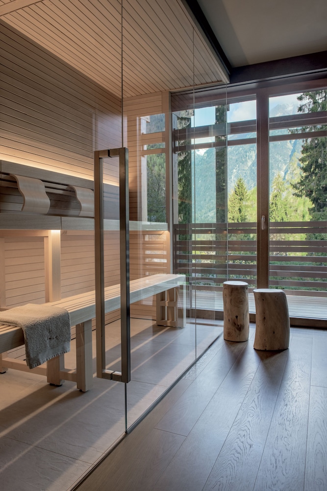 

Palermo - Pinzolo - Lefay Resort & SPA Dolomiti