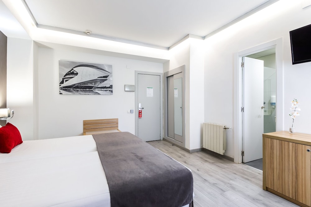 

Genova - Valencia - Sweet Hotel Renasa