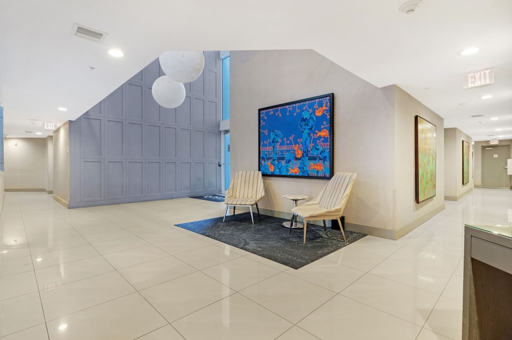

Venezia - Key Biscayne - Roami at Habitat Brickell