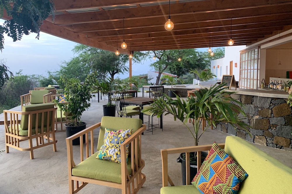 

Milano - Isola di Fogo, Capo Verde - La Fora Ecolodge