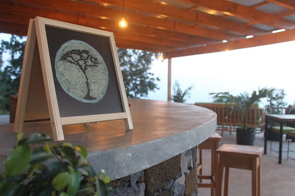 

Milano - São Filipe, Isola di Fogo - La Fora Ecolodge