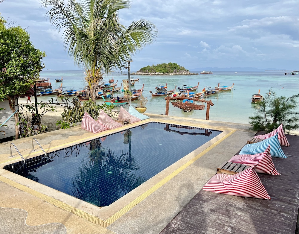 

Milano - Ko Lipe - Lipe Power Beach Resort
