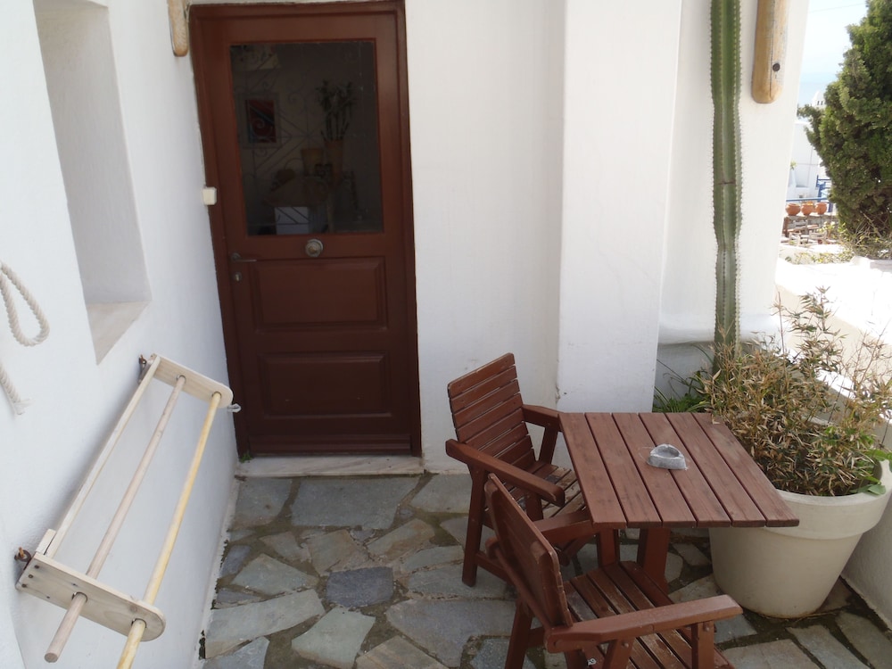 

Torino - Ano Mera - Studios & Suites Rania