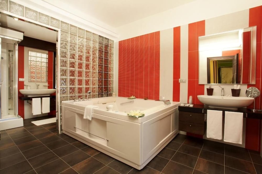 

Catania - Terzigno - Abalon Pompei Resort