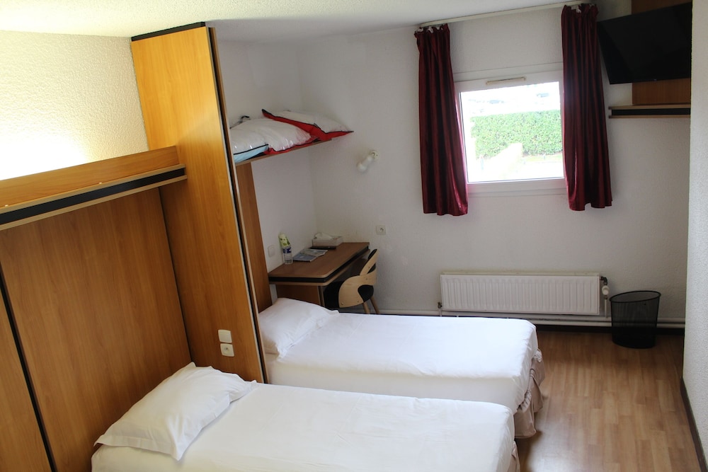 

Venezia - Évreux - Brit Hotel La Bonne Etape