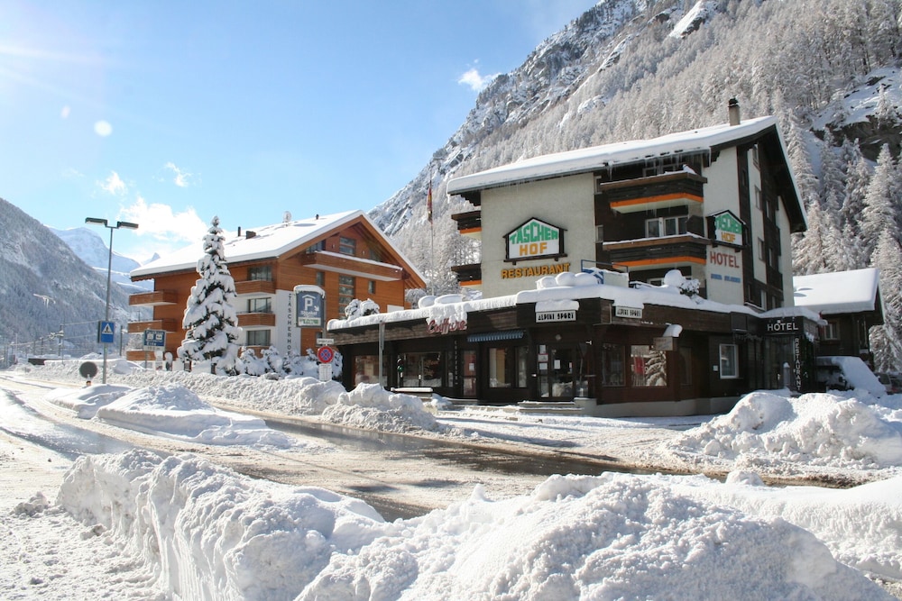 

Milano - Zermatt - Typically Swiss Hotel Täscherhof
