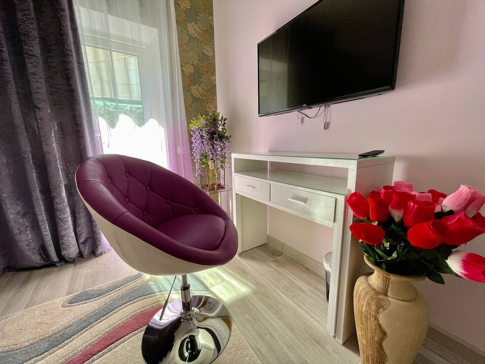 

Milano - Chişinău - Premier City Apart Hotel Chisinau