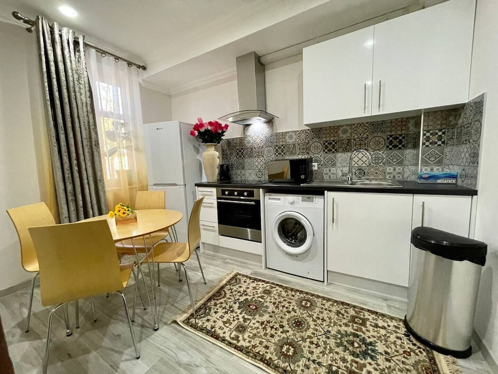 

Roma - Chişinău - Premier City Apart Hotel Chisinau