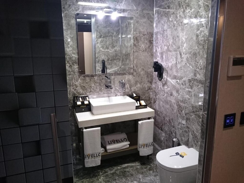 

Napoli - Büyükçekmece - Livello Hotel