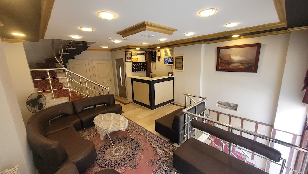 

Torino - Istanbul - MEHMET BEY HOTEL