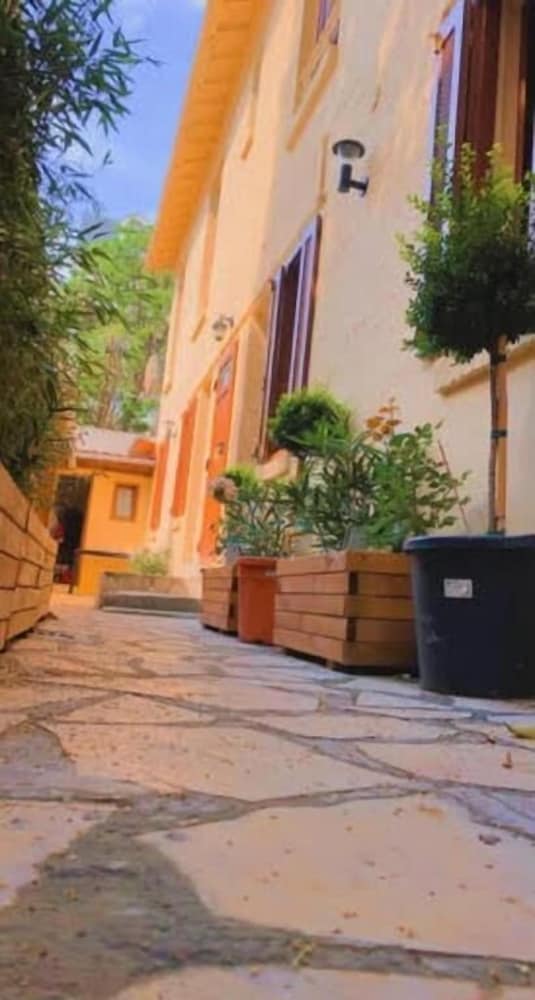 

Alghero - Parigi - RENT APPART - La Garenne Colombes