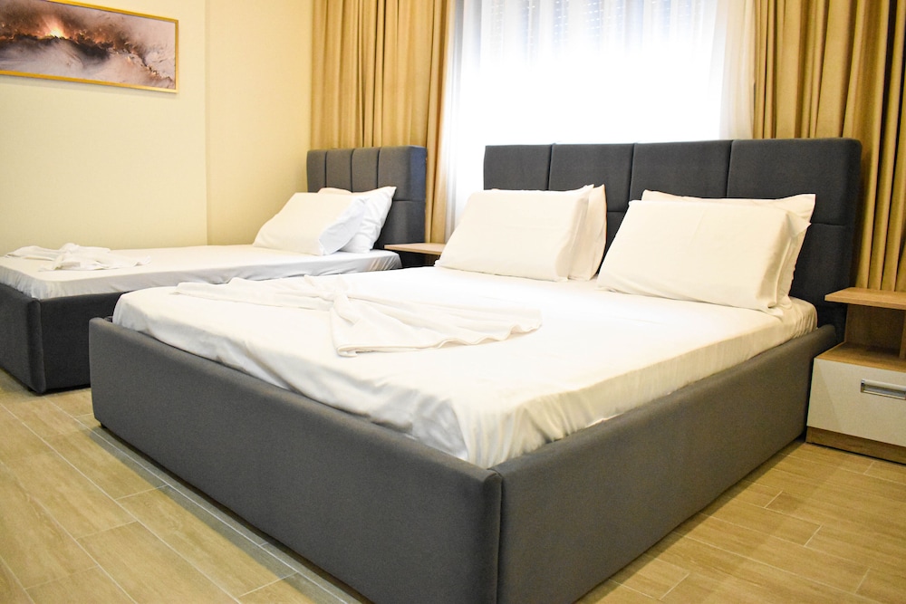 

Catania - Golem - Hotel Delmar