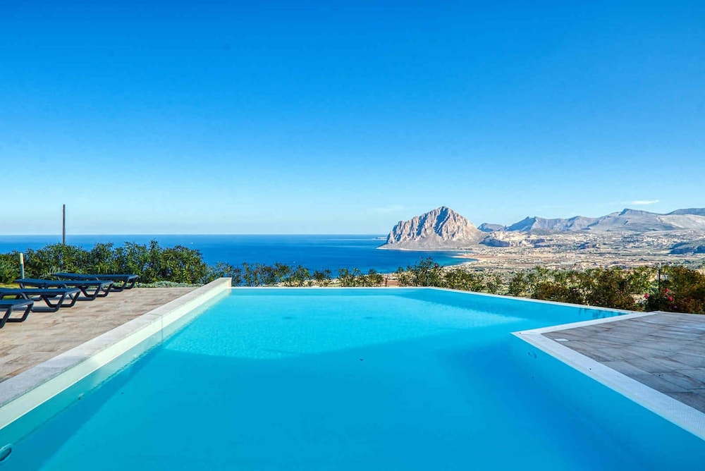 

Torino - Custonaci - Hotel Venere di Erice Resort & Spa