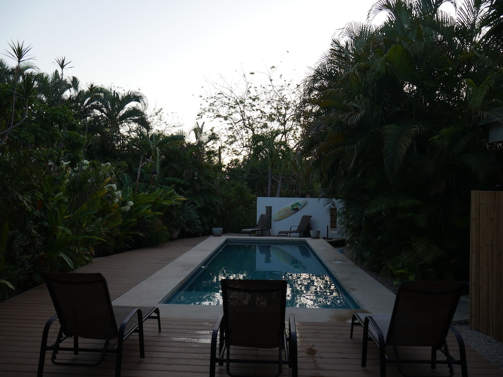 

Bologna - Tamarindo - Cote Pacific Casitas