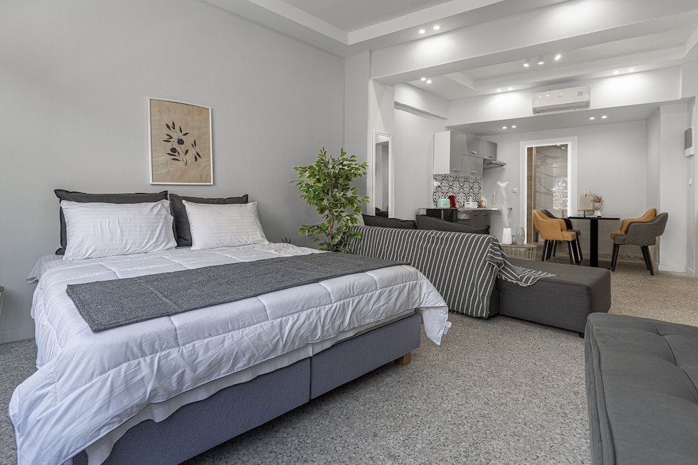 

Milano - Atene - Athens Smart Apartments