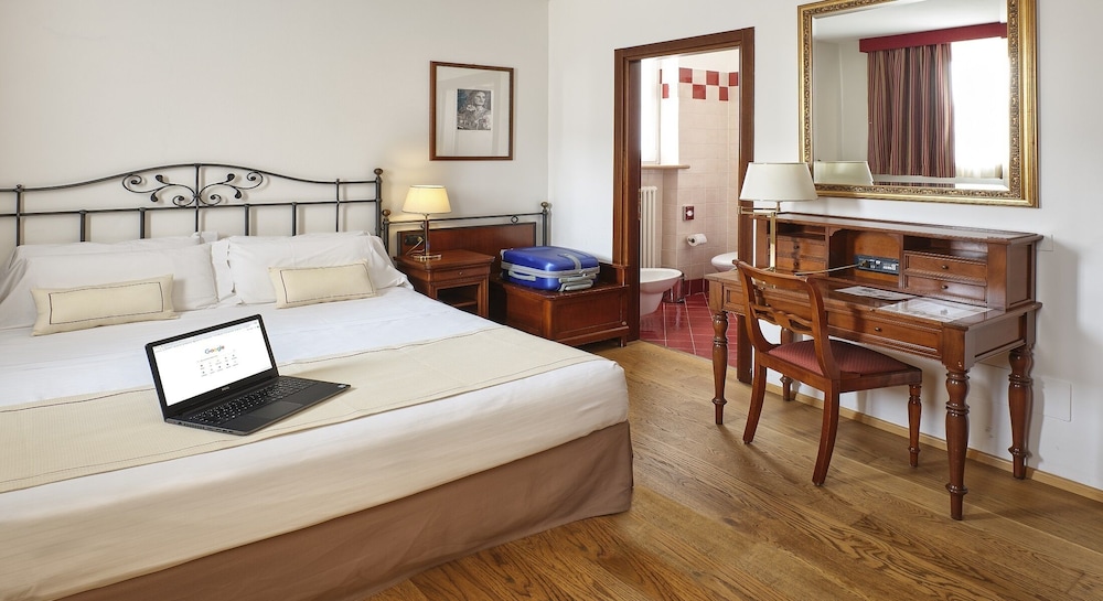 

Roma - Villafranca di Verona - Hotel Villa Malaspina