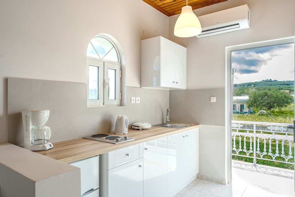 

Verona - Agios Kirikos - Porto Giardino Apartments