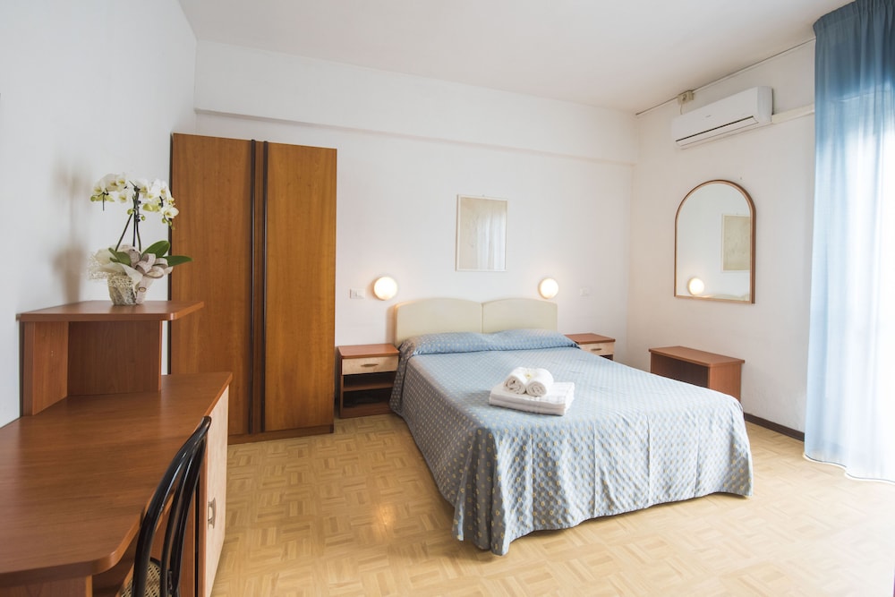 

Bologna - Viareggio - Hotel Mariotti