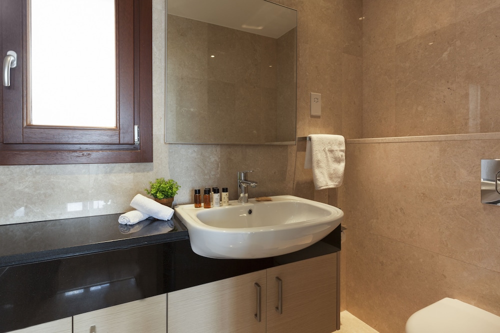 

Napoli - Kouklia - Aphrodite Hills Rentals - Premium Serviced Apartments