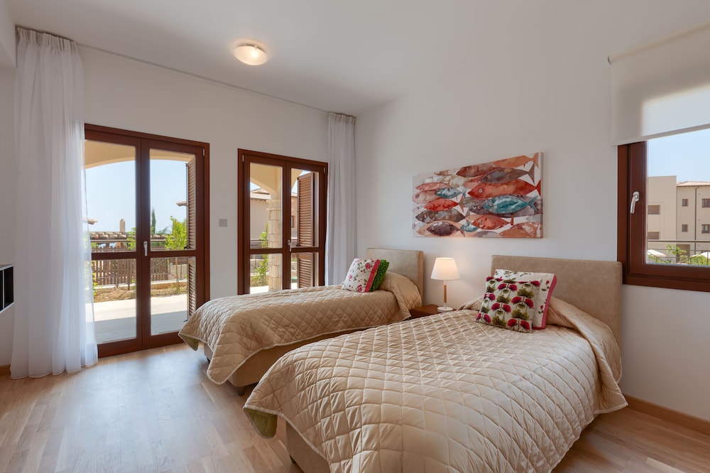 

Bari - Kouklia - Aphrodite Hills Rentals - Premium Serviced Apartments