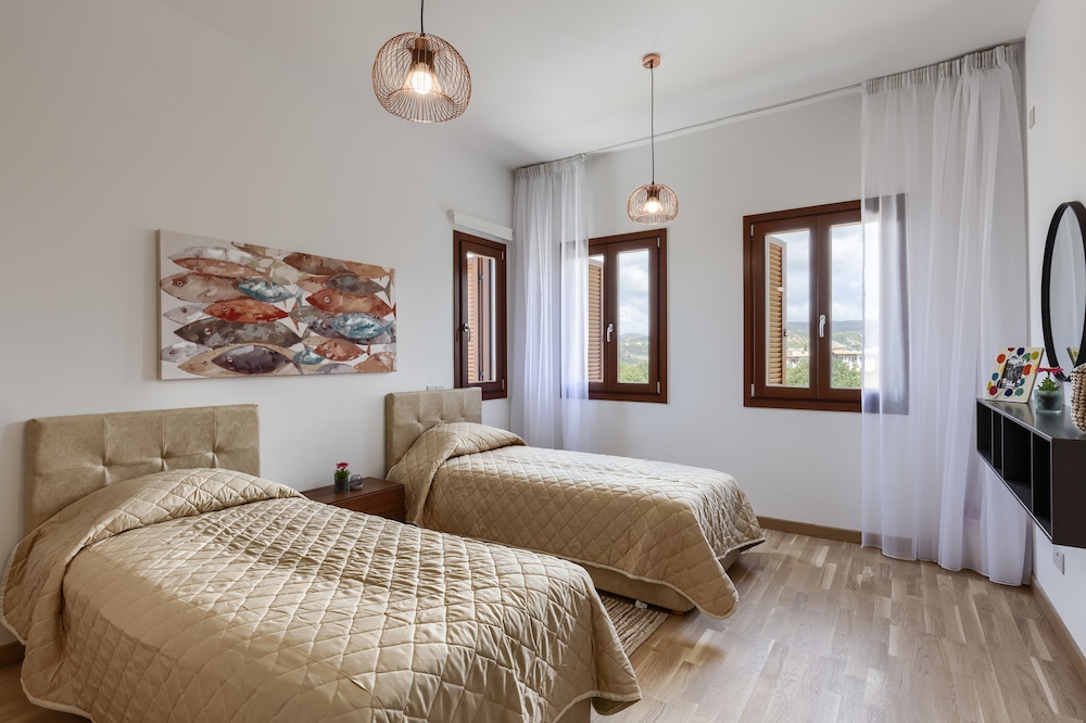 

Milano - Mandria - Aphrodite Hills Rentals - Premium Serviced Apartments