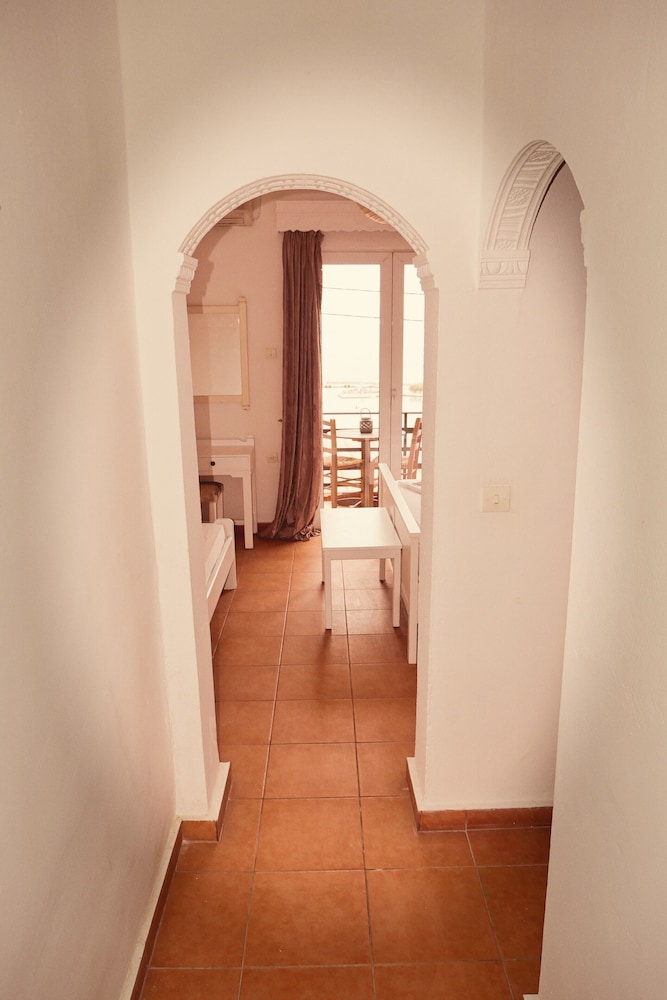 

Milano - Samos - Jimmy's Apartments