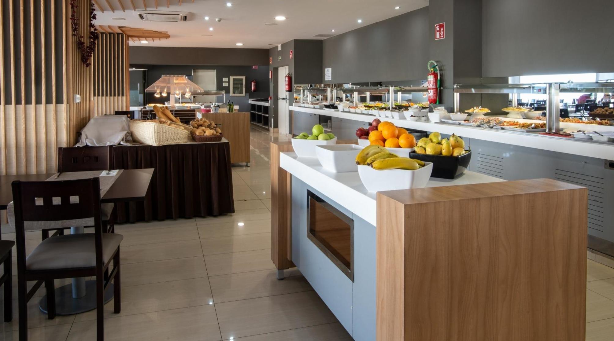 

Milano - Playa de Amadores - Hotel Marina Elite