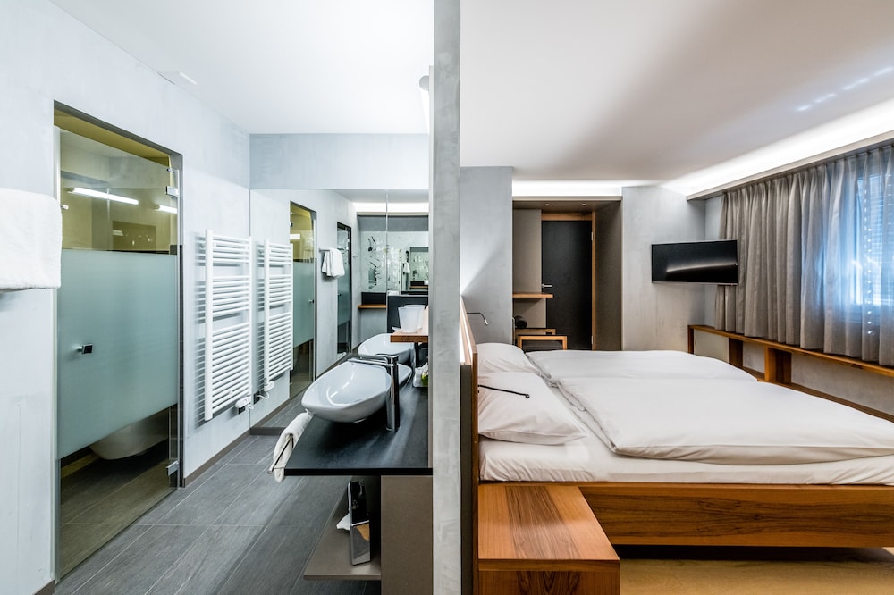 

Milano - Verbier - Hôtel des Bains de Saillon