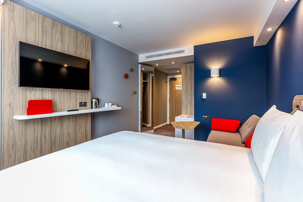 

Bologna - Fleet - Holiday Inn Express Fleet, an IHG Hotel