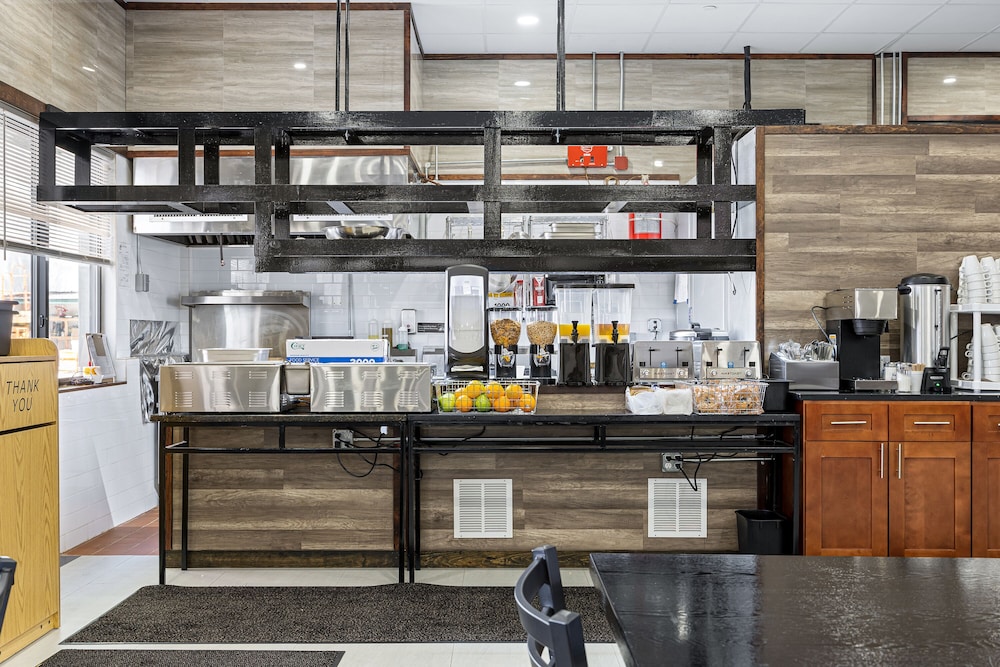 

Verona - Bronx - Highbridge Hotel