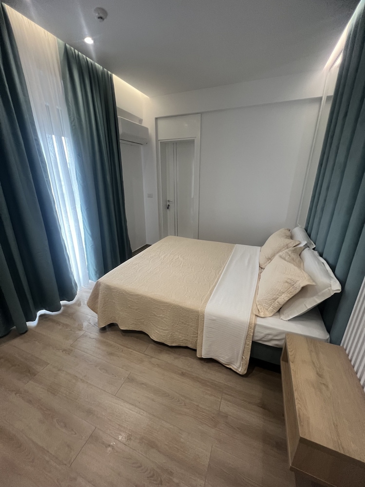 

Torino - Ksamil - Ilio Boutique Hotel
