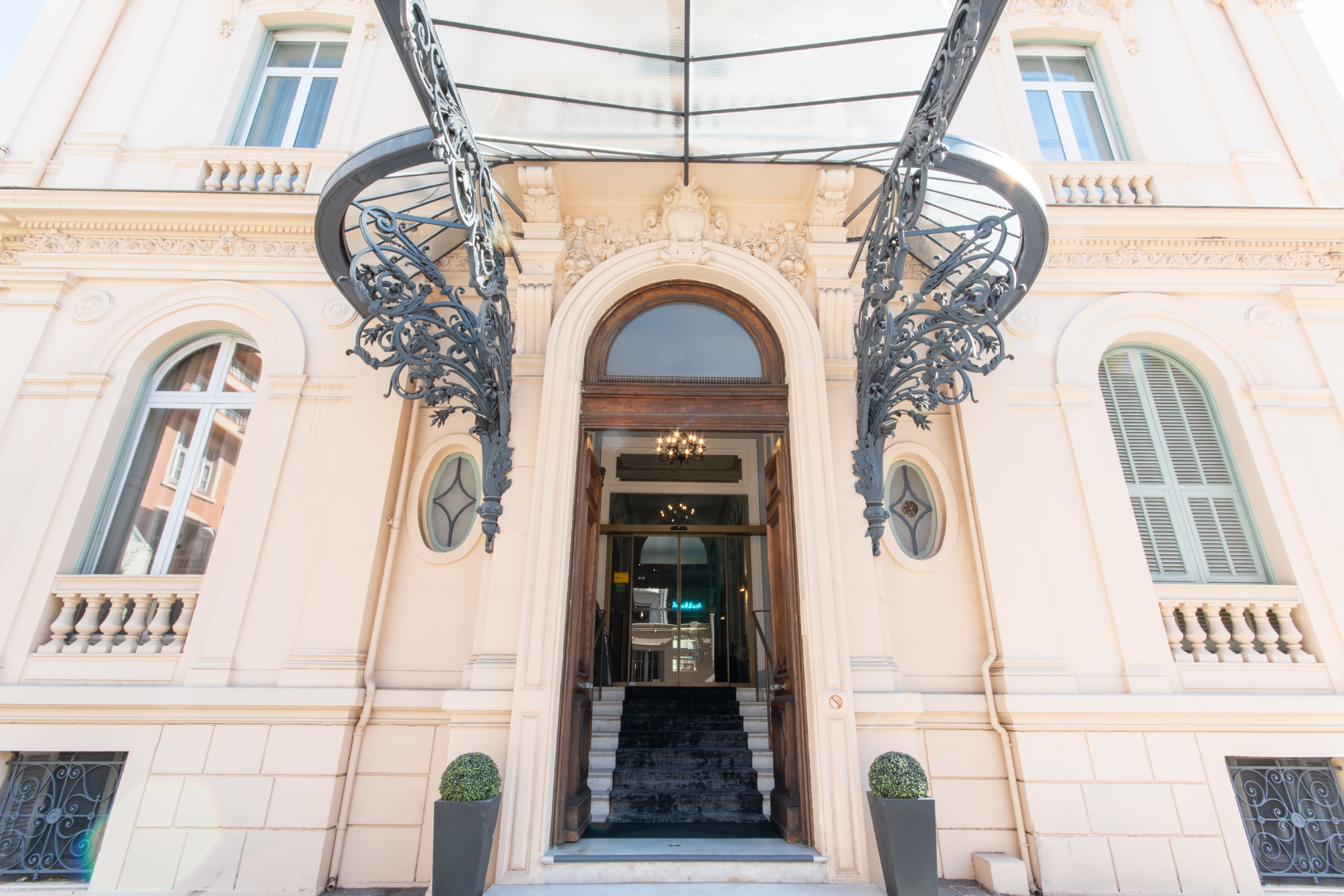 

Napoli - Saint-Tropez - Hôtel Vendôme
