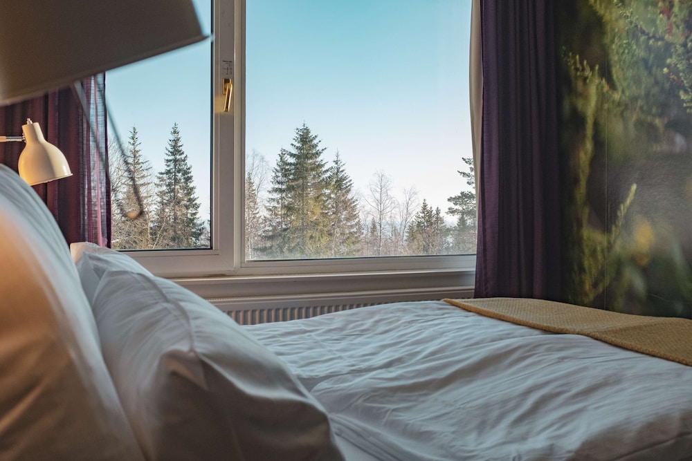 

Bari - Oslo - Voksenasen Hotell; Best Western Signature Collection