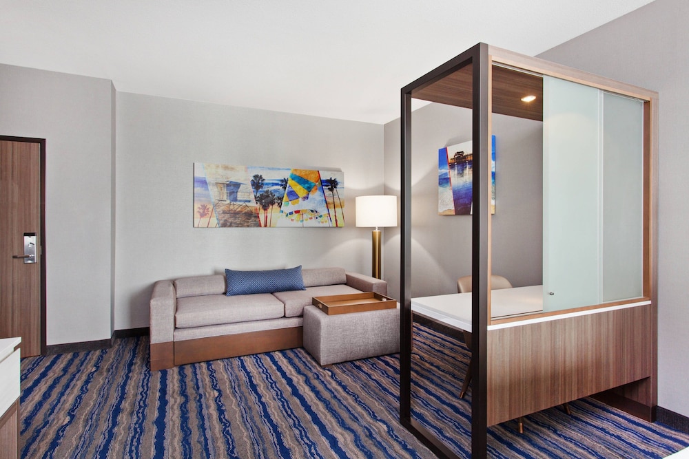 

Roma - Huntington Beach - SpringHill Suites by Marriott Huntington Beach Orange County