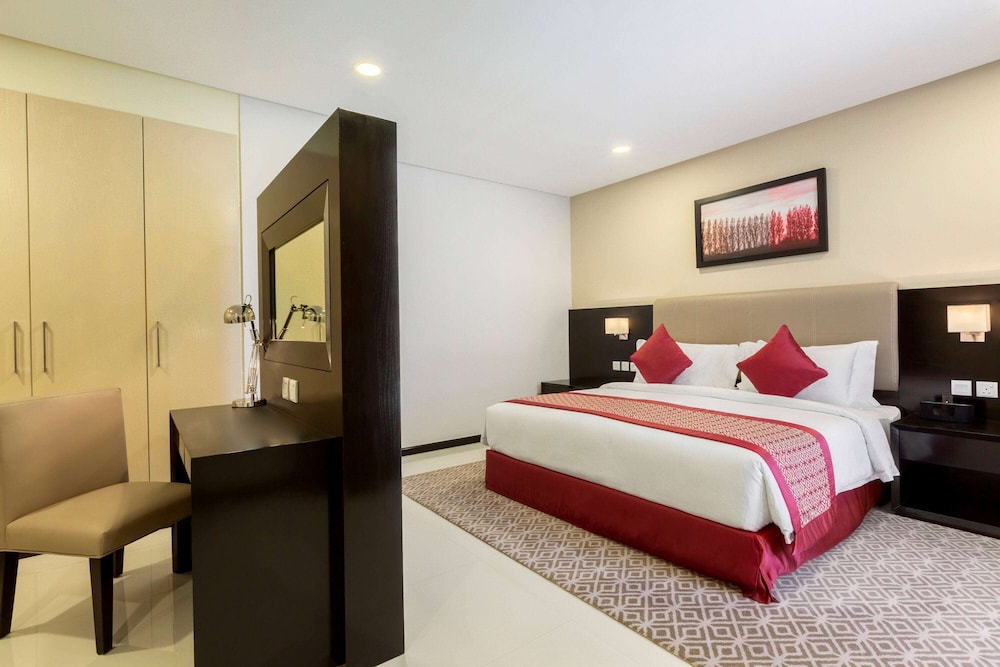 

Bologna - Amwaj Islands - Ramada Hotel & Suites By Wyndham Amwaj Islands Manama