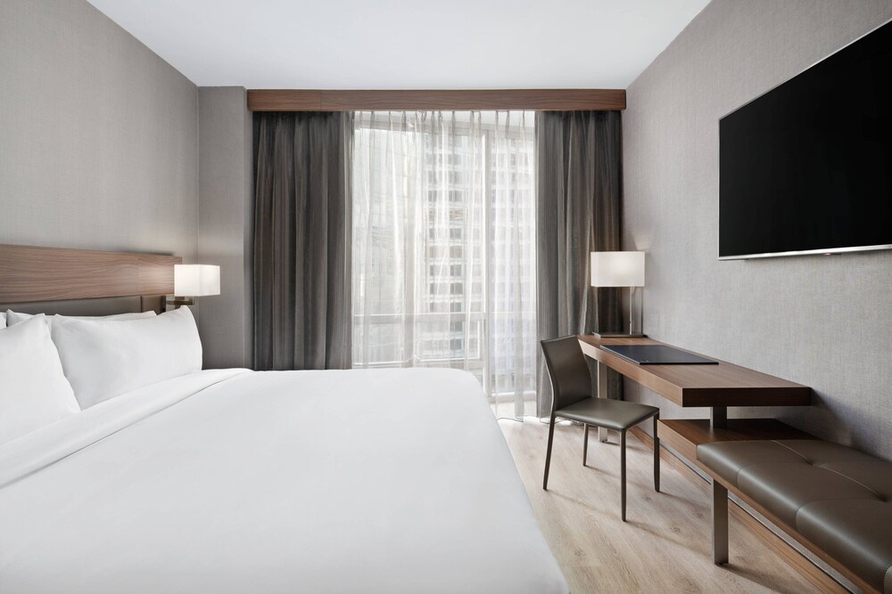 

Lamezia Terme - Brooklyn (NY) - AC Hotel by Marriott New York Downtown