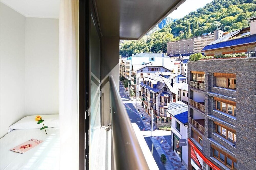 

Bologna - La Massana - Tudel