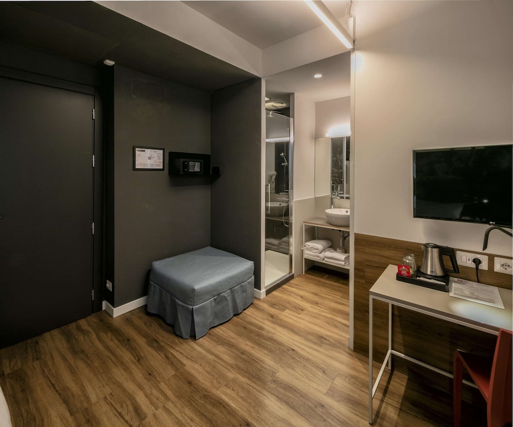 

Milano - Fregene - Best Western Hotel Corsi