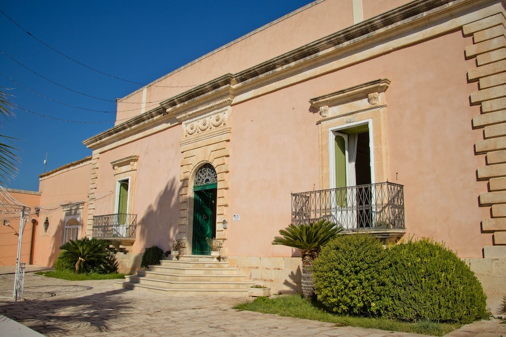 

Milano - Pozzallo - Villa Principe Di Belmonte