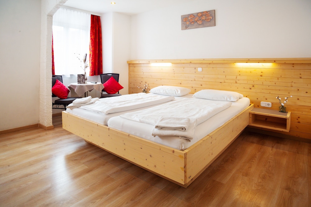 

Milano - Kufstein - Hotel Gisela