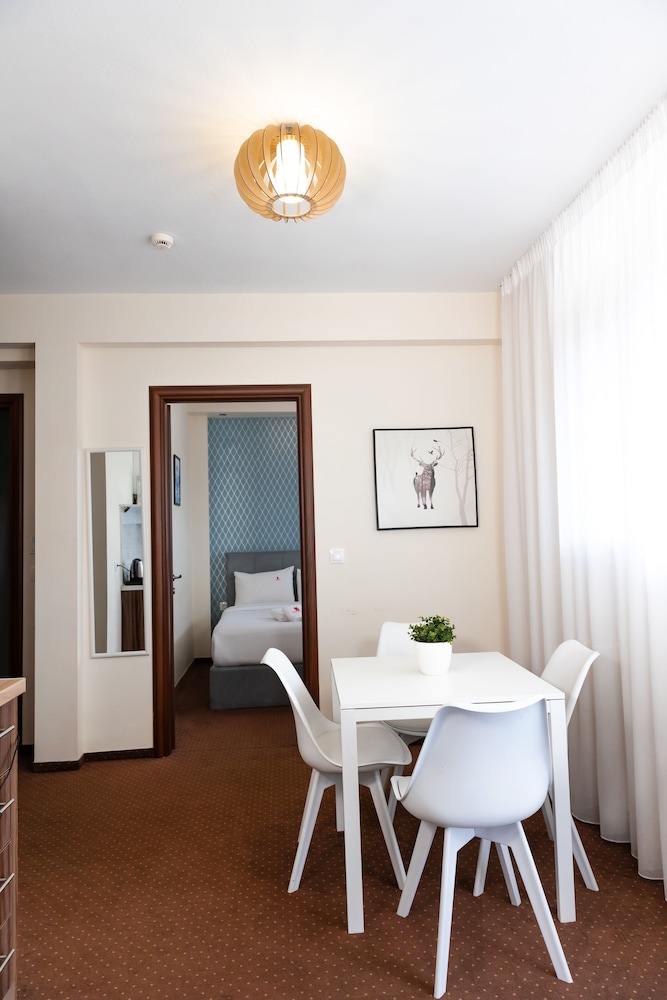 

Bari - Salonicco - City Plaza Apartments & Rooms