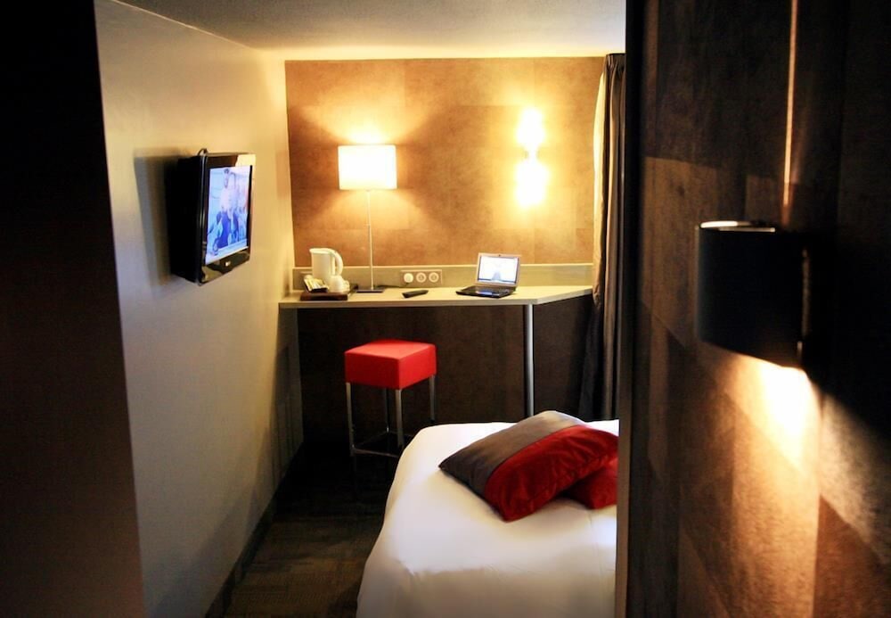 

Roma - Maubeuge - Best Western l'Atelier 117