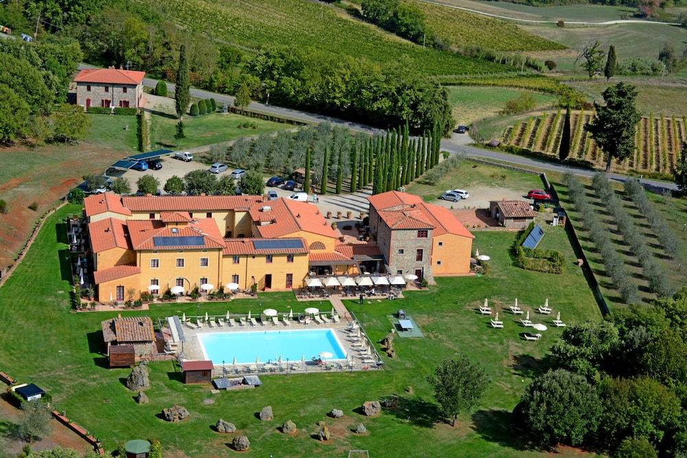 

Roma - San Gimignano - Hotel Casolare Le Terre Rosse