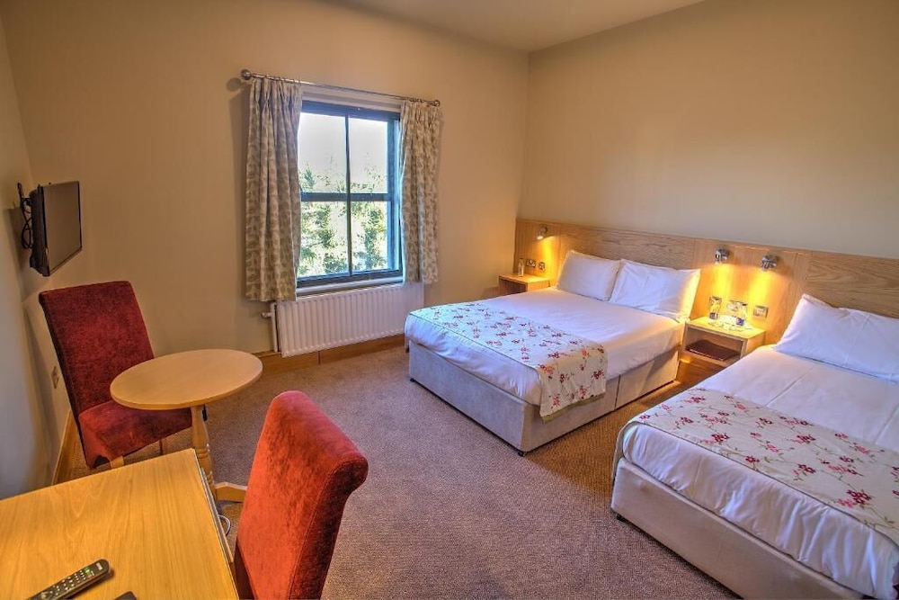 

Roma - Maynooth - The Lucan Spa Hotel