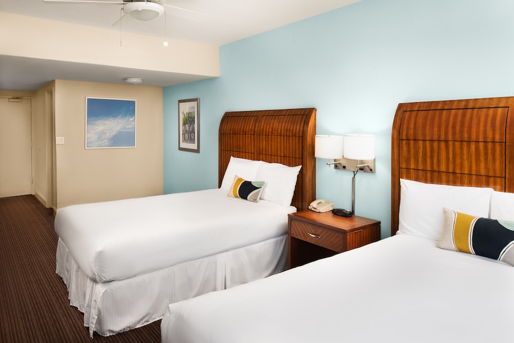 

Milano - Miami Beach (FL) - Sherry Frontenac Oceanfront Hotel