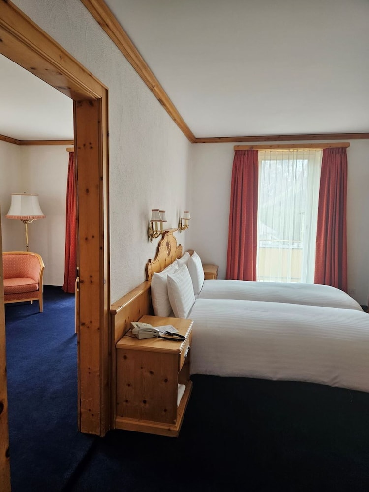 

Bari - Saint Moritz - Hotel Schweizerhof Pontresina