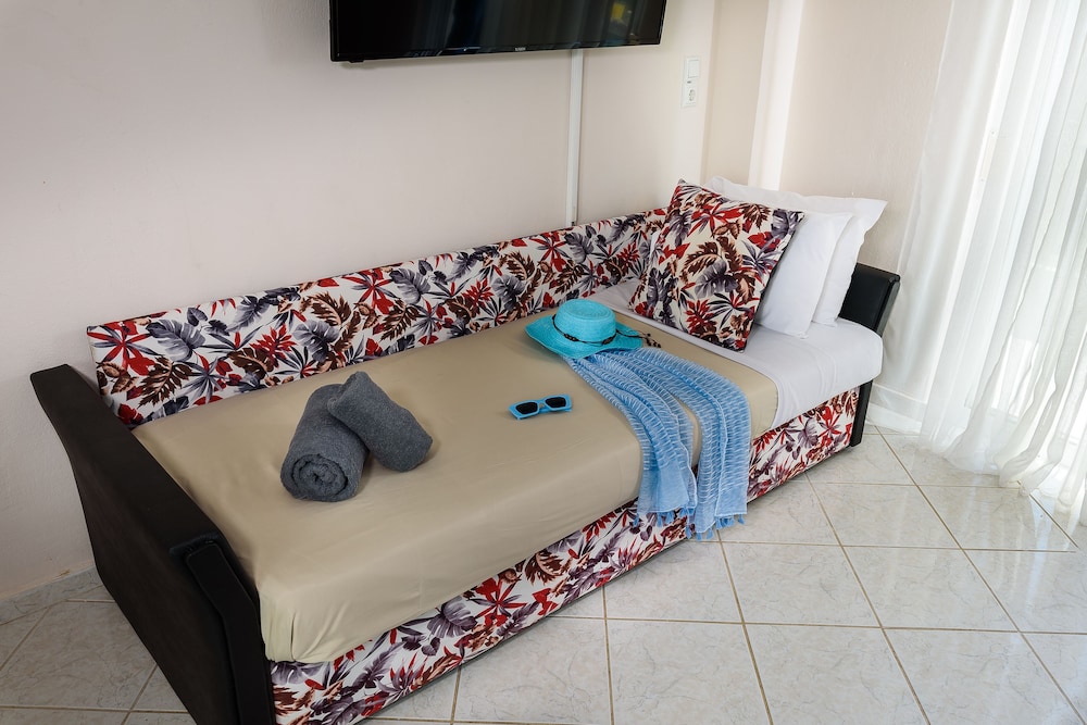 

Bologna - Kato Daratsos - Room25